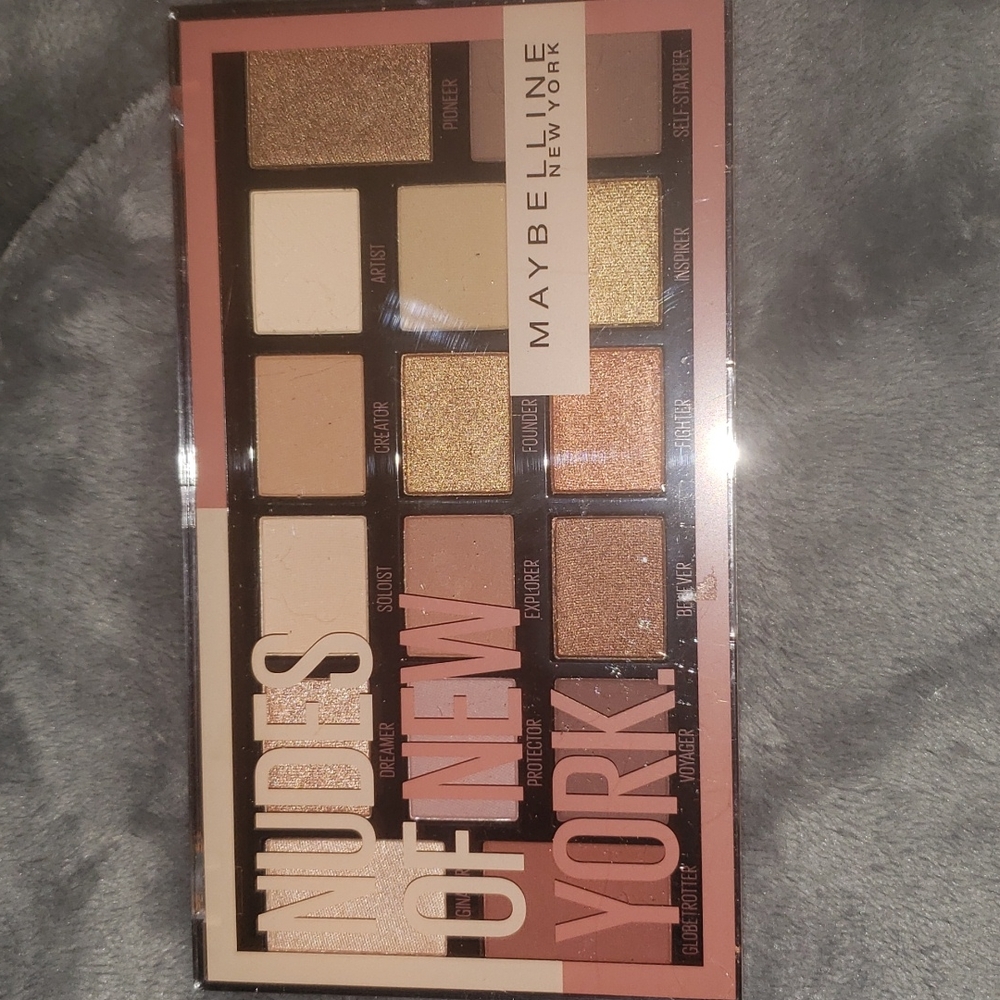 Maybelline Nudes Of New York Palette